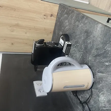 Maisonette Am Burg 아파트